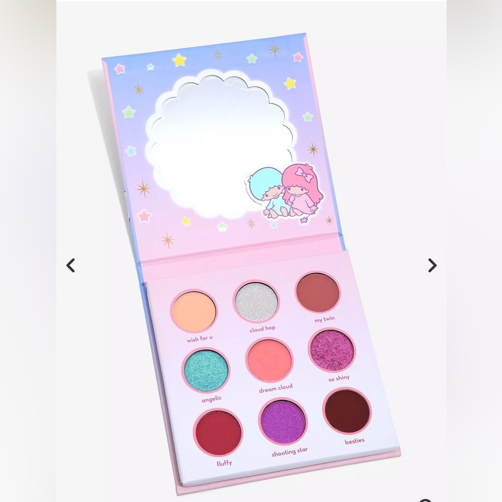 The Crème Shop x Little Twin Stars Dream Cloud Eyeshadow Palette - Picture 4 of 7